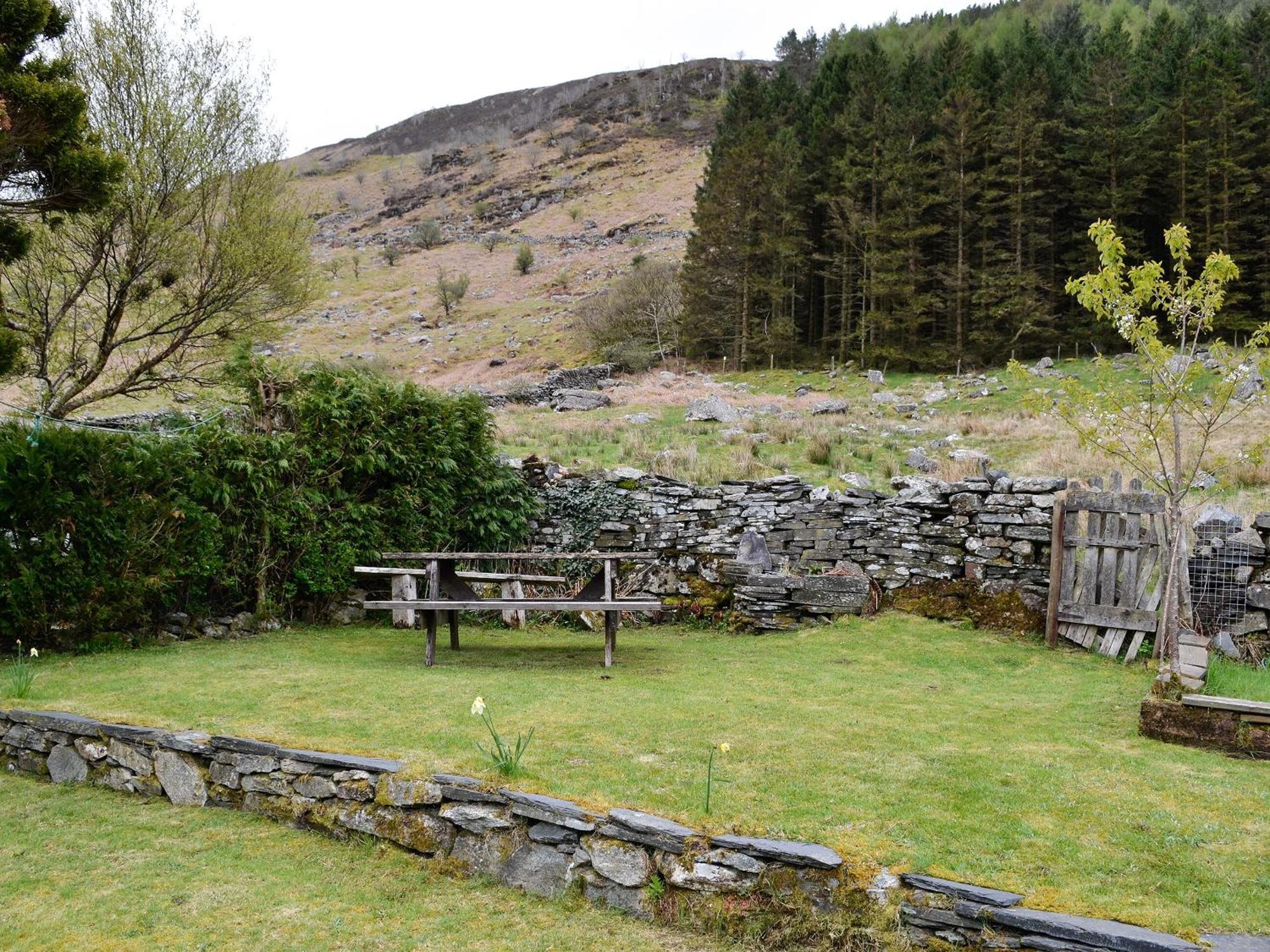 Valley Cottage Penmachno Экстерьер фото